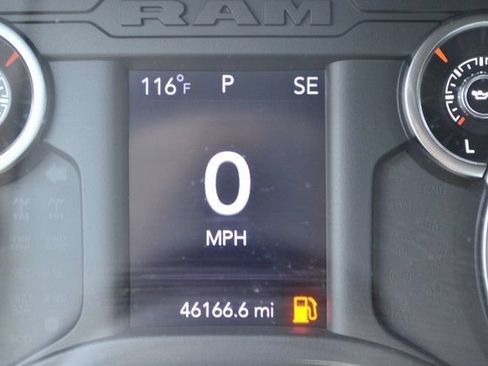 Used 2021 RAM 1500 Big Horn AWD/4WD image 23