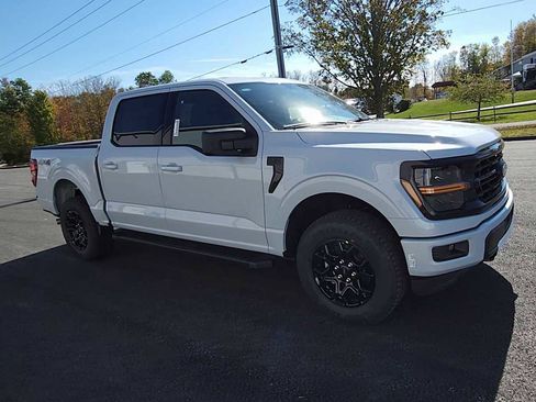 New 2025 Ford F150 XLT w/ Equipment Group 301A Standard image 2