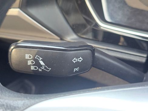 Used 2019 Volkswagen Jetta R-Line image 30