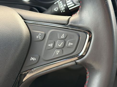Used 2022 Chevrolet Equinox RS AWD/4WD image 19