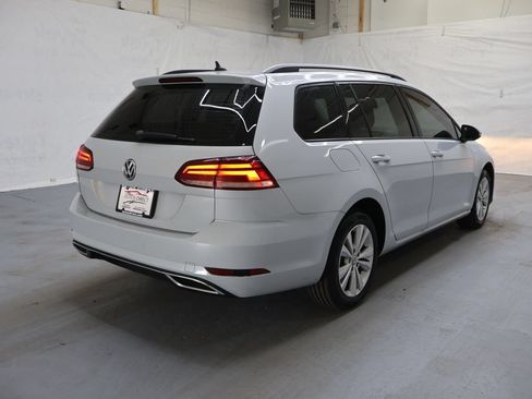 Used 2019 Volkswagen Golf S AWD/4WD image 7