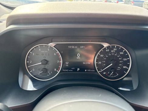 Used 2021 Nissan Rogue SV AWD/4WD image 13