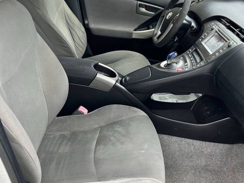 Used 2012 Toyota Prius Two FWD image 11