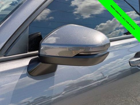 Used 2025 Honda HR-V LX image 11