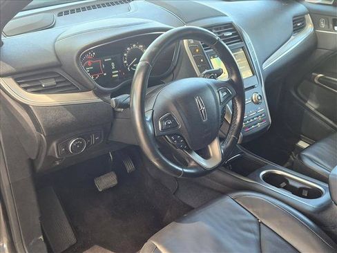 Used 2017 Lincoln MKC Select w/ Select Plus Package AWD/4WD image 10