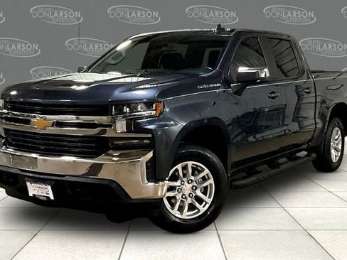 Used 2021 Chevrolet Silverado 1500 LT image 3