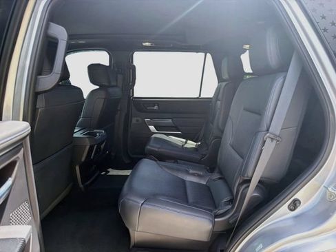 Used 2023 Toyota Sequoia Platinum AWD/4WD image 23