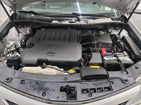 Used 2014 Toyota Camry SE w/ Leather Package image 25