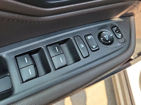 Used 2019 Honda Odyssey EX-L image 12