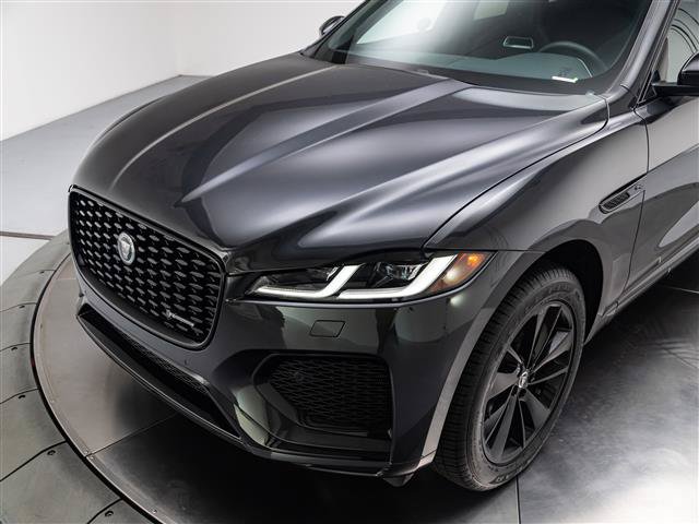 New 2025 Jaguar F-PACE R-Dynamic S AWD/4WD image 9