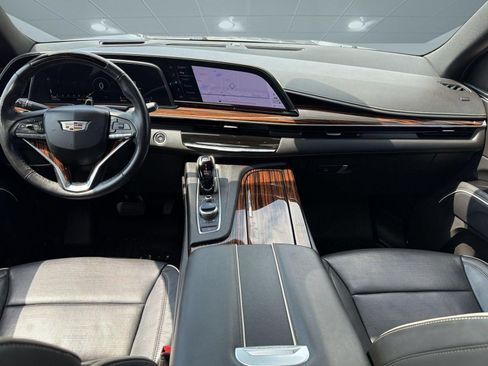 Used 2022 Cadillac Escalade ESV Premium Luxury RWD image 16