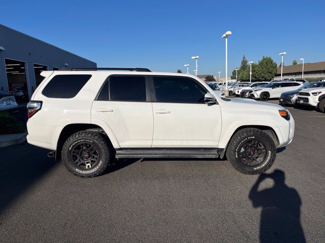 Used 2021 Toyota 4Runner TRD Off-Road Premium AWD/4WD image 2