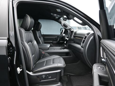 Used 2023 RAM 1500 Limited AWD/4WD image 13
