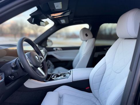 New 2026 BMW X5 xDrive50e w/ M Sport Package image 13