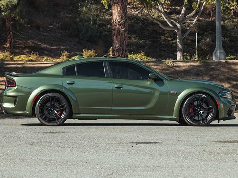 Used 2021 Dodge Charger Scat Pack image 18