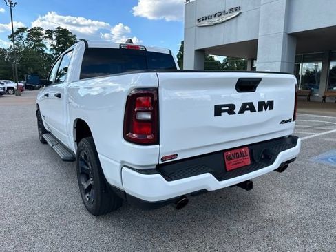 New 2026 RAM 1500 Express AWD/4WD image 8