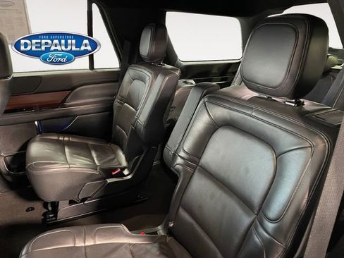 Used 2024 Lincoln Navigator Reserve AWD/4WD image 17