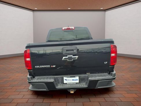 Used 2019 Chevrolet Colorado LT w/ LT Convenience Package image 7