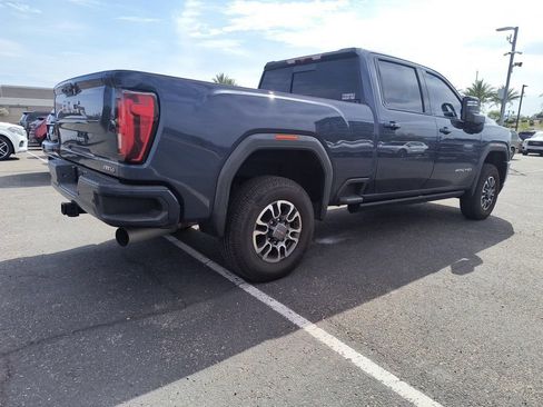 Used 2023 GMC Sierra 2500 AT4 w/ AT4 Preferred Package image 6