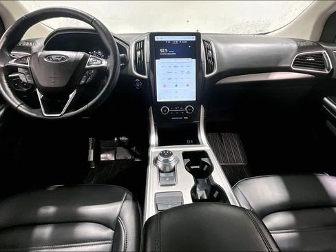 Used 2024 Ford Edge SEL w/ Convenience Package image 7