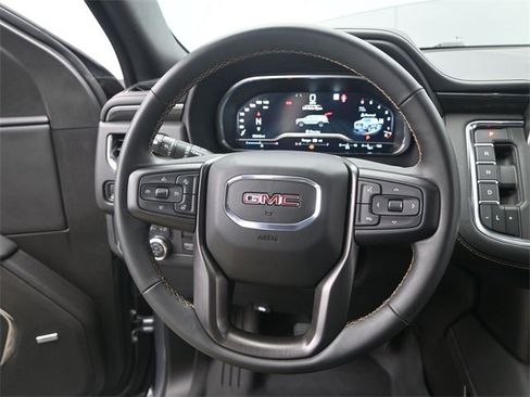 Used 2023 GMC Yukon XL AT4 w/ AT4 Premium Plus Package image 7
