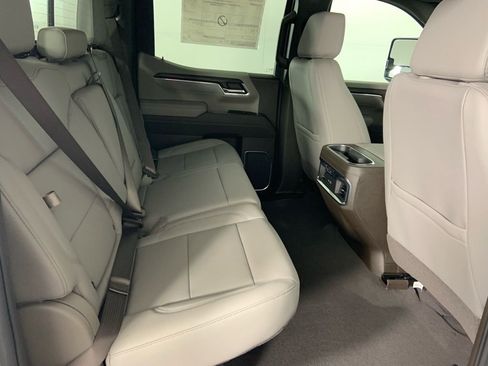 Used 2026 GMC Sierra 1500 SLT w/ SLT Premium Plus Package image 13