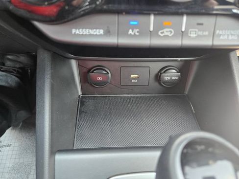 Used 2023 Hyundai Kona SEL FWD image 19