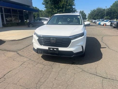Used 2025 Honda CR-V EX image 26