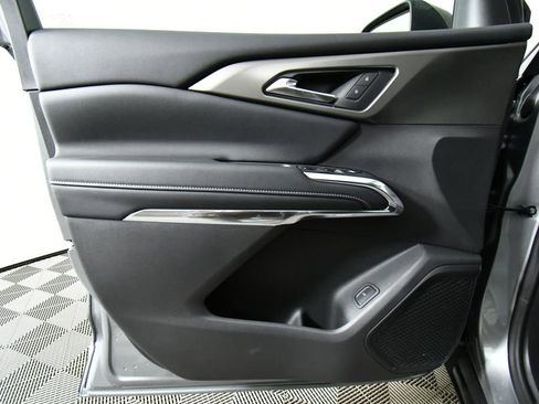 New 2026 Chevrolet Traverse LT w/ LPO, Floor Liner Package AWD/4WD image 21