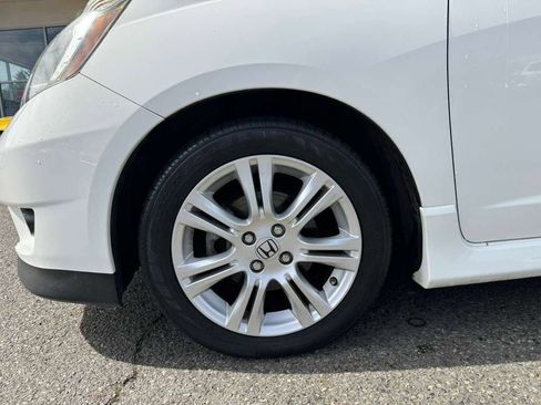 Used 2011 Honda Fit Sport image 5