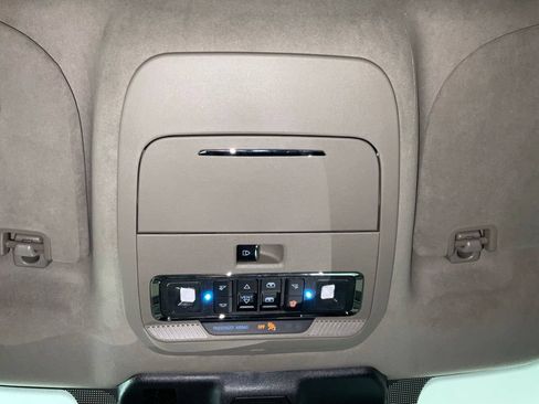 New 2026 Ford F150 Platinum w/ Equipment Group 703A Plus AWD/4WD image 22