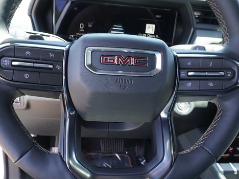 New 2026 GMC Terrain AT4 w/ Technology Package II AWD/4WD image 19