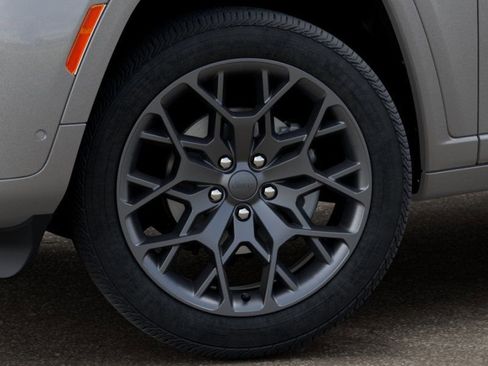 New 2026 Jeep Grand Cherokee L Summit w/ Obsidian Package image 8