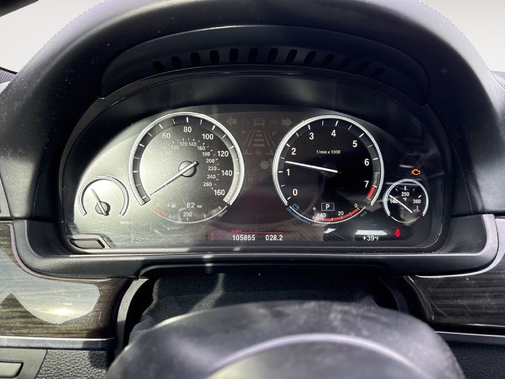 Used 2016 BMW 550i Sedan RWD image 35