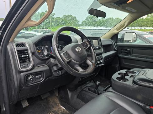 Used 2020 RAM 2500 Tradesman w/ Chrome Appearance Group AWD/4WD image 14