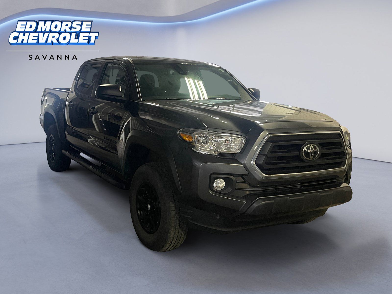 Used 2023 Toyota Tacoma SR5 AWD/4WD image 7