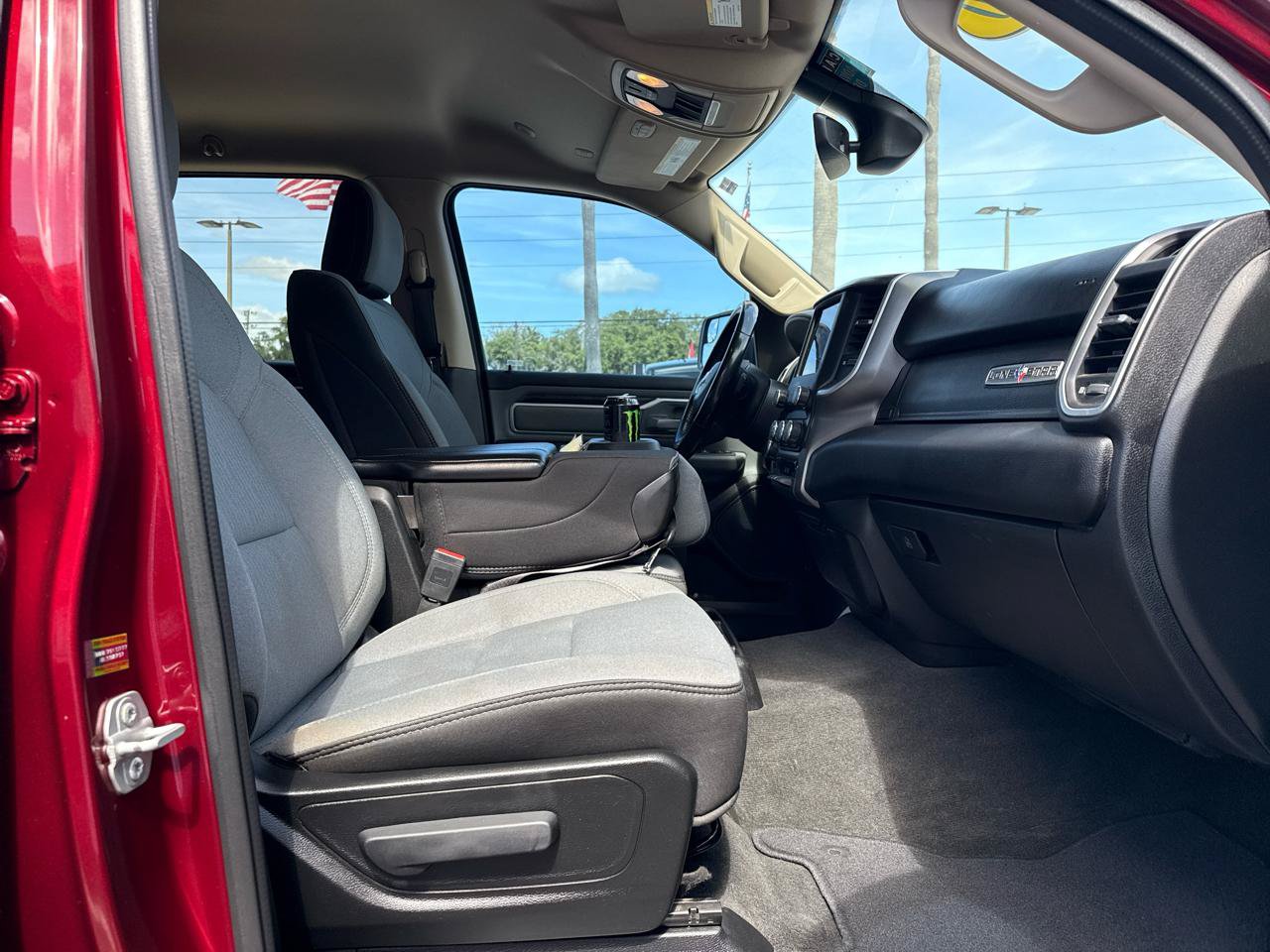 Used 2020 RAM 1500 Lone Star AWD/4WD image 12