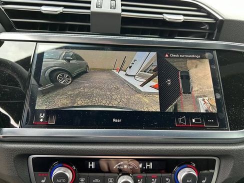 Used 2025 Audi Q3 2.0T Premium Plus w/ Premium Plus Package image 15