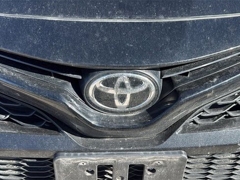 Used 2021 Toyota Camry XSE image 13