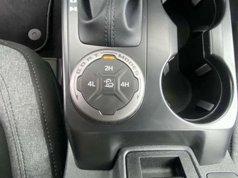 New 2025 Ford Bronco 4-Door image 14