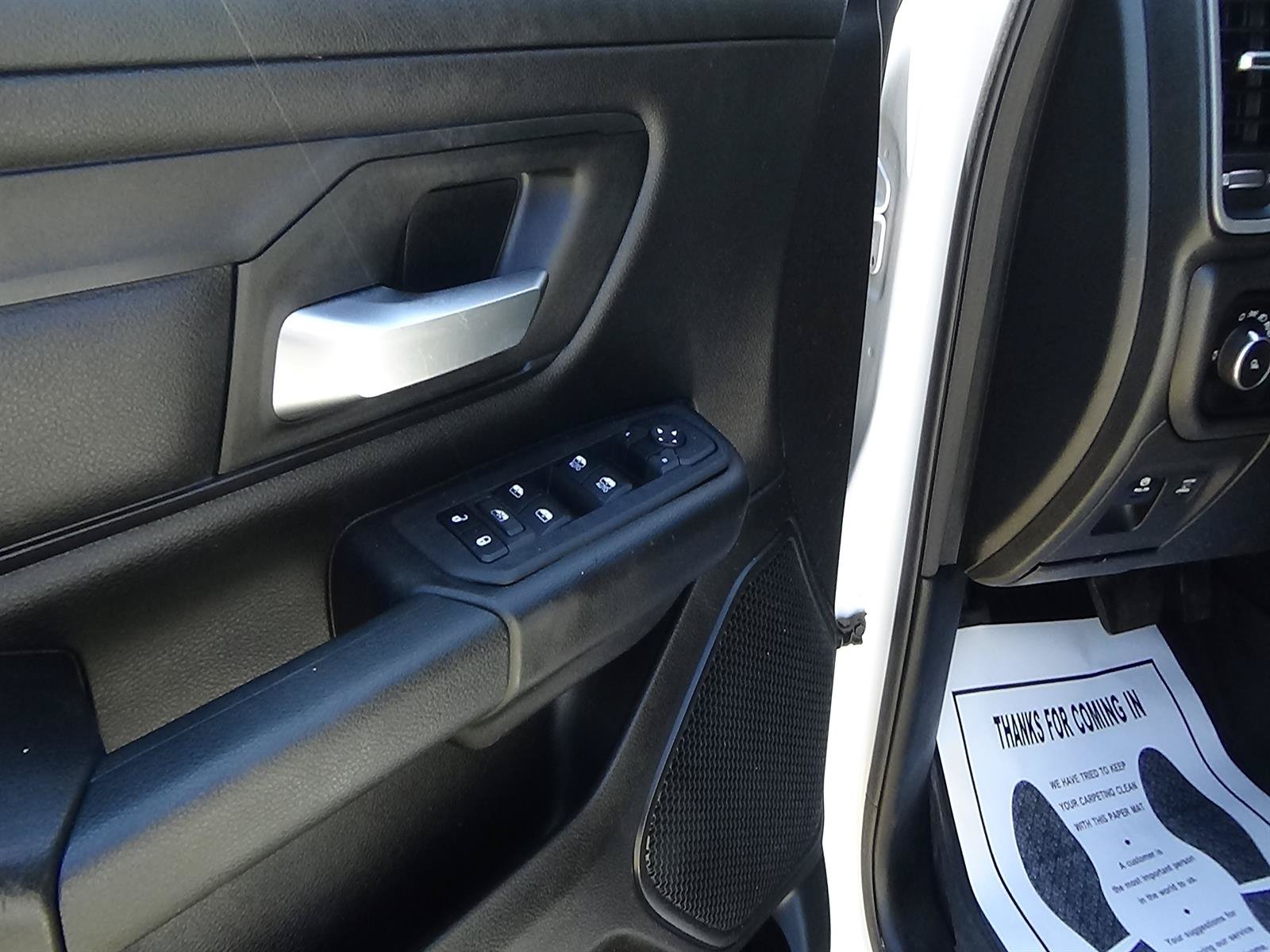 Certified 2025 RAM 1500 Tradesman AWD/4WD image 19
