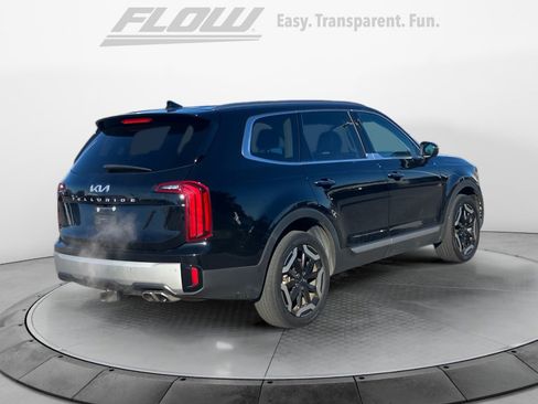 Used 2023 Kia Telluride S image 9