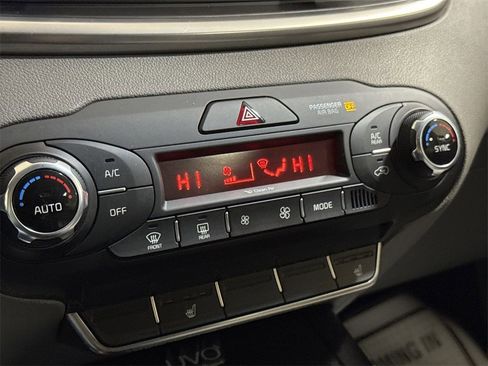 Used 2016 Kia Sorento EX w/ EX Premium Package image 16