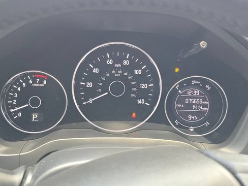 Used 2021 Honda HR-V Sport image 15