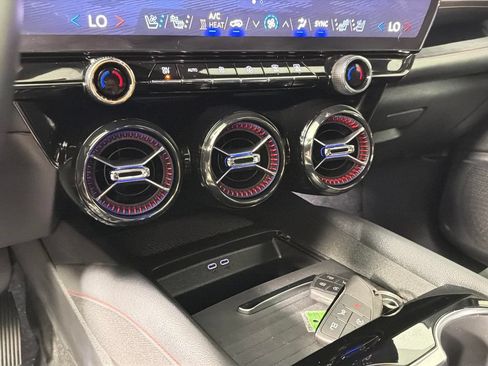 Used 2024 Chevrolet Blazer EV RS RWD image 22