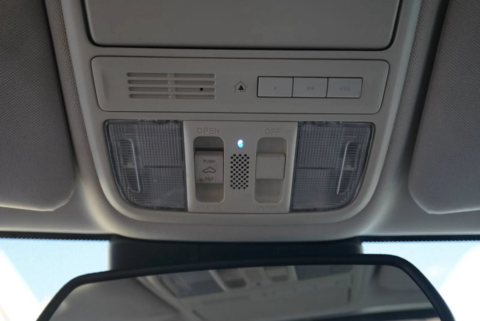 Used 2016 Honda CR-V Touring image 20