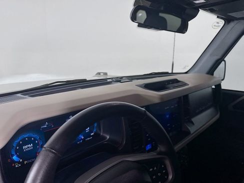 Used 2025 Ford Bronco Big Bend AWD/4WD image 9