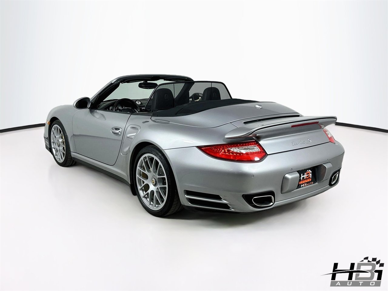 Used 2011 Porsche 911 Turbo AWD/4WD image 23