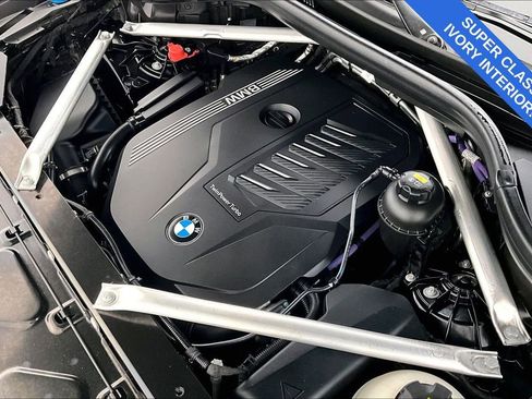 Used 2023 BMW X5 xDrive40i w/ M Sport Package image 42
