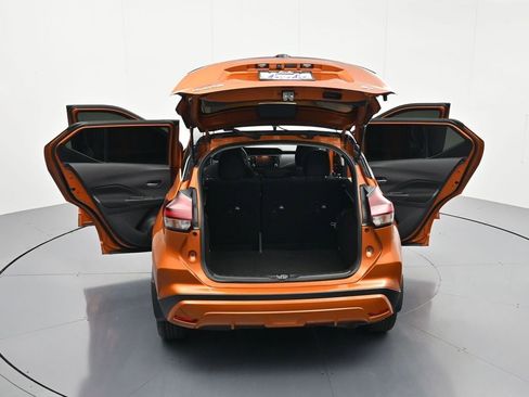 Used 2022 Nissan Kicks SV FWD image 44
